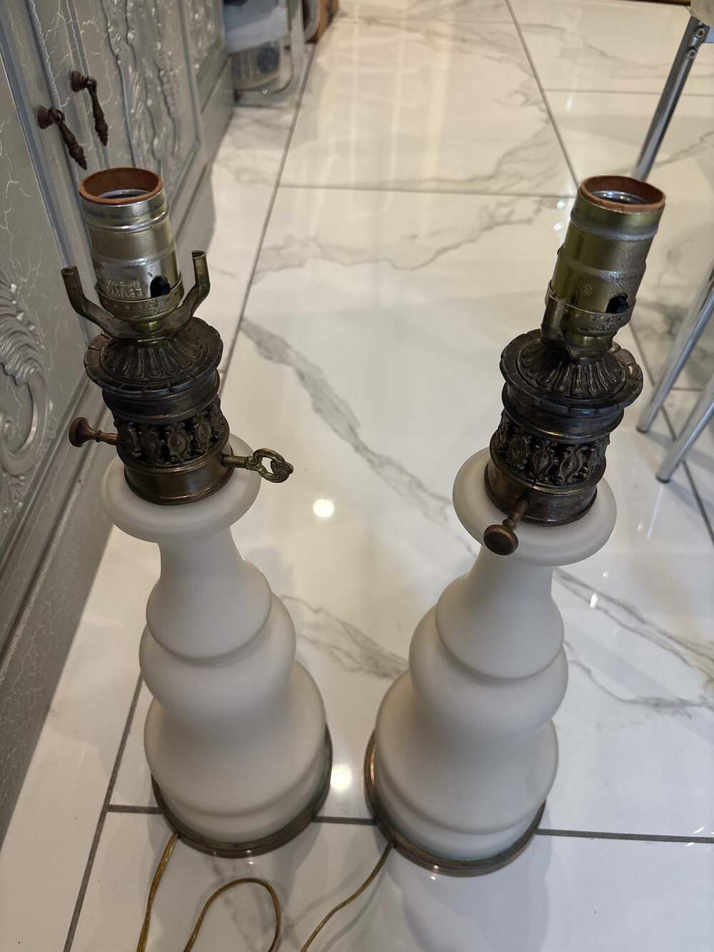 Vintage Mid-Century Modern Ceramic Genie Table Lamps White Brass S/2 Pair MCM